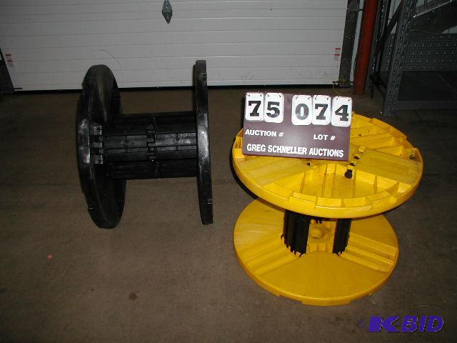 lot 74 image: Collapsible hosecable reels, plastic, approx...