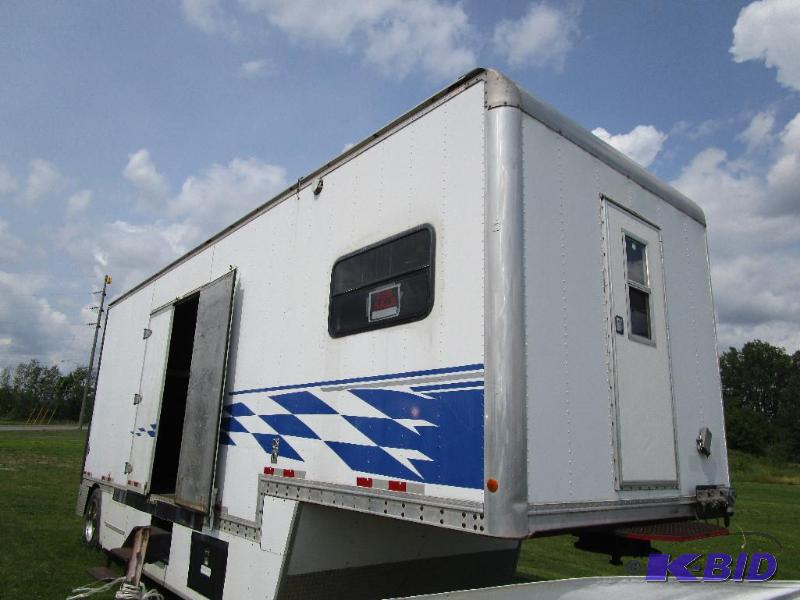 lot 1 image: Toy Hauler
