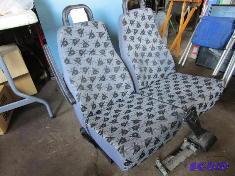lot 46 image: Bus seat
