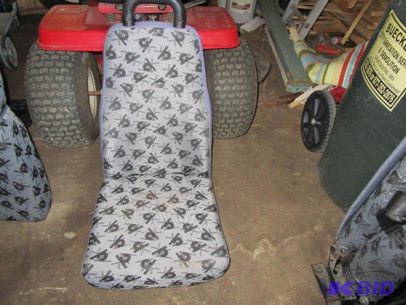 lot 47 image: Bus seat