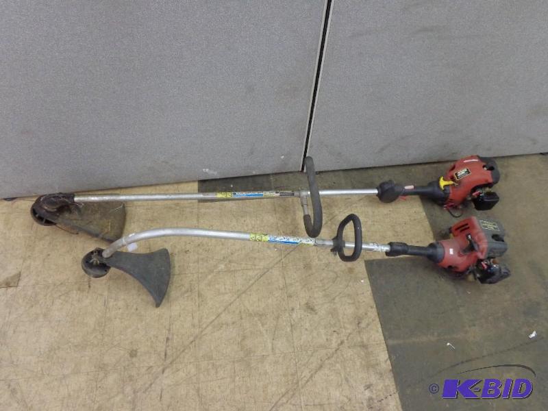 lot 142 image: (2) Homelite Trimmers  Homelite Trimmer&...