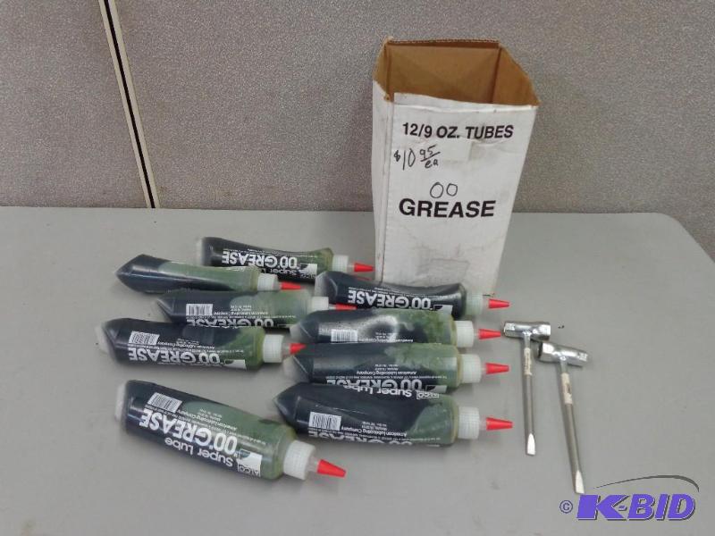 lot 15 image: ALCO&nbspSuperlube &quot00" Greas...