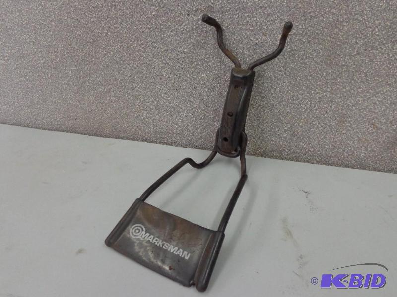 lot 154 image: Marksman Wrist Rocket Missing Cradle and Rubb...