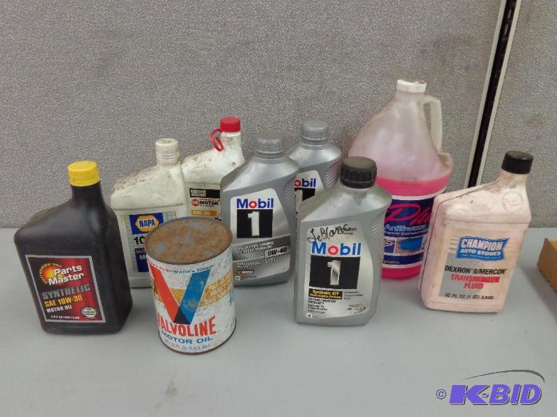 lot 156 image: Oil and R.V. Plus Antifreeze Master Mechanic ...