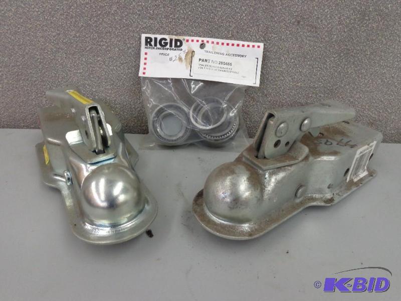 lot 159 image: Haul Master Ball Coupler 1 78" x 3"...