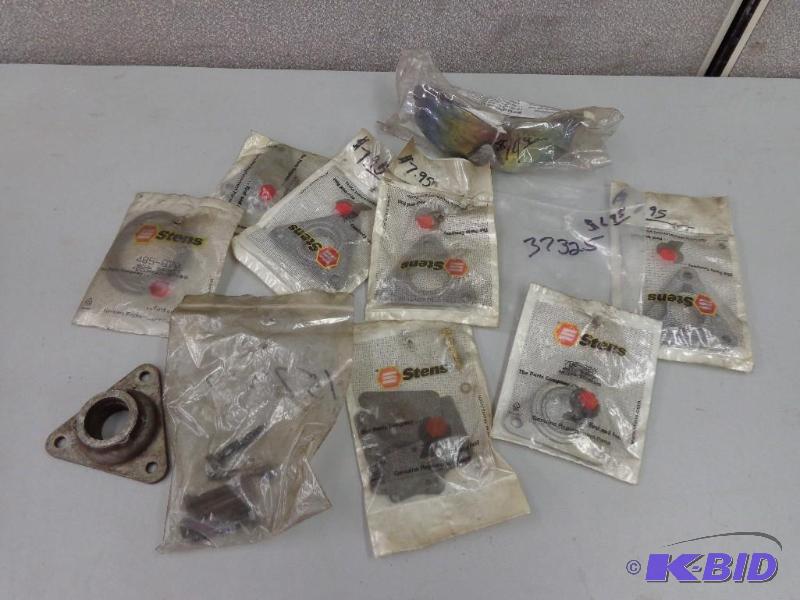 lot 162 image: Various Small Engine Parts 780-380 Wheel Supp...
