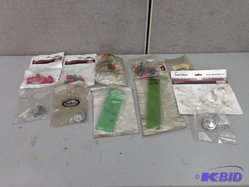 lot 175 image: Various Small Engine Parts 30-926 Foam Wrap 3...