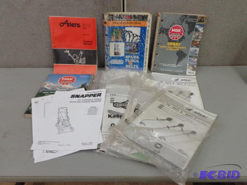 lot 178 image: Various Selection of Parts Books and Owners M...