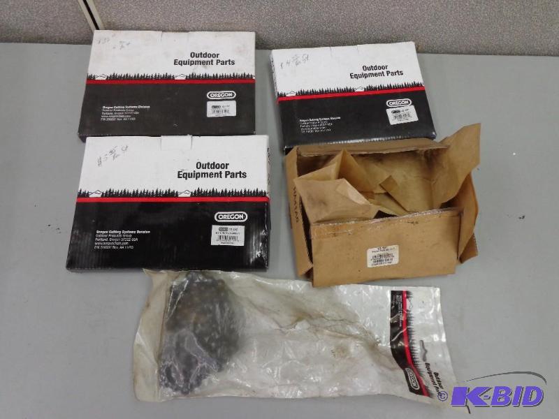 lot 20 image: Oregon Chains 32-110 Roller Chain #420 10Ft 3...