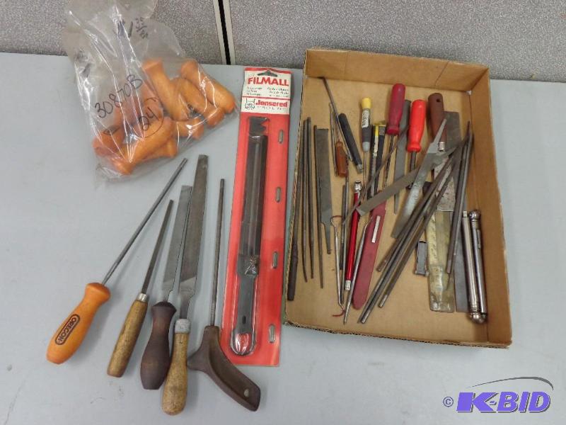 lot 36 image: Files Assorted Sizes and Handles Oregon 30870...