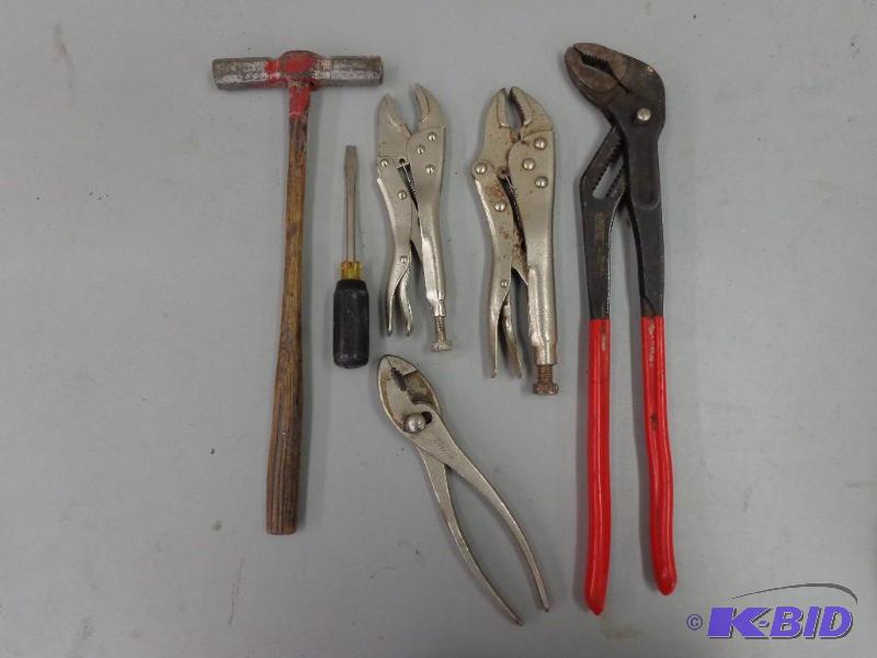 lot 64 image: Pliers, Visegrips, Screwdriver and more 2 Set...