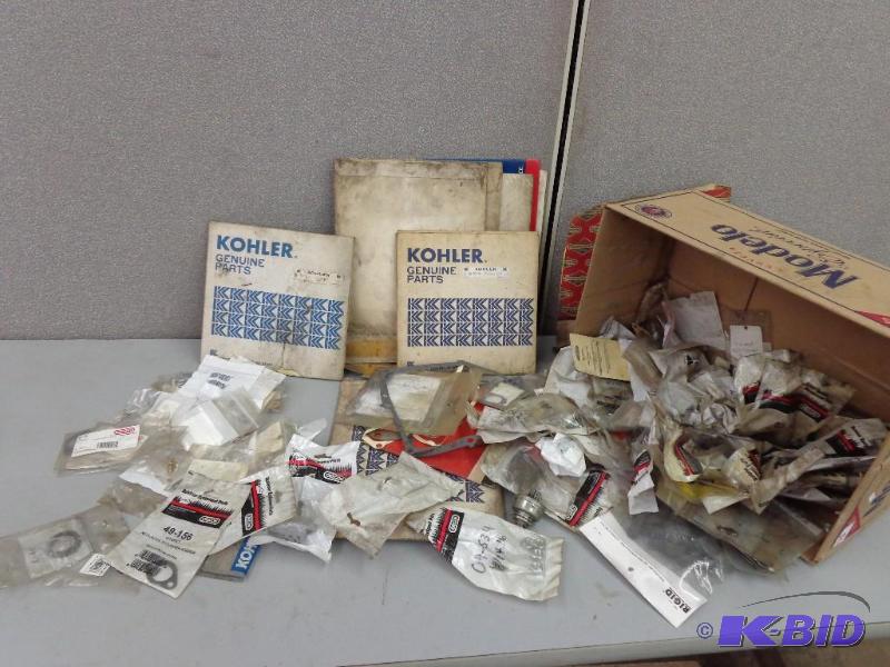 lot 75 image: Gasket, Carburetor, Overhaul Kits and More&nb...