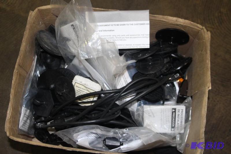 Various cords and car accessories&nbsp...