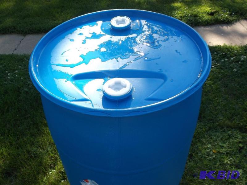 lot 126 image: Food grade 55 gallon Barrel....