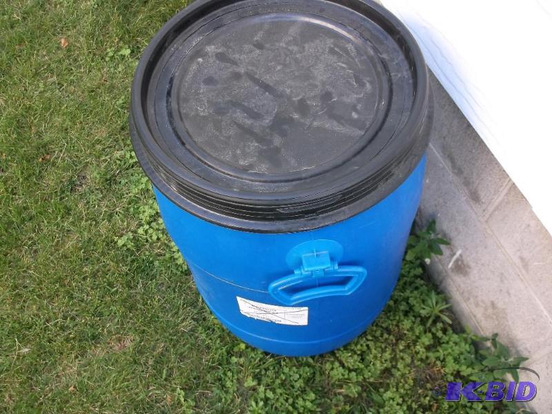 lot 147 image: Food grade barrel about 18 gallon....