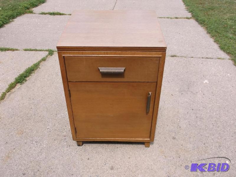 lot 45 image: Vintage cabinet with dovetail drawer measurin...