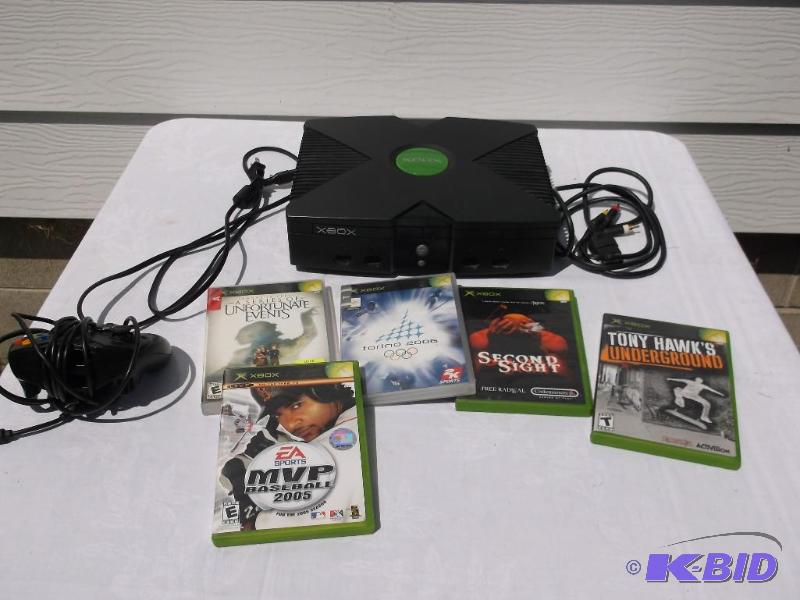 lot 50 image: XBOX with 5 games consignor states working co...