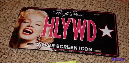 lot 75 image: Marilyn Monroe SILVER SCREEN ICON license Pla...