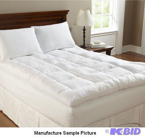lot 154 image: White Mattress Pad - 54 x 75 -&nbspSensorped...