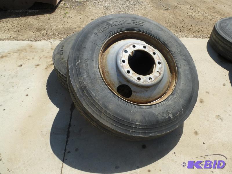 Michelin &amp Hercules Tires with rims 11R-...