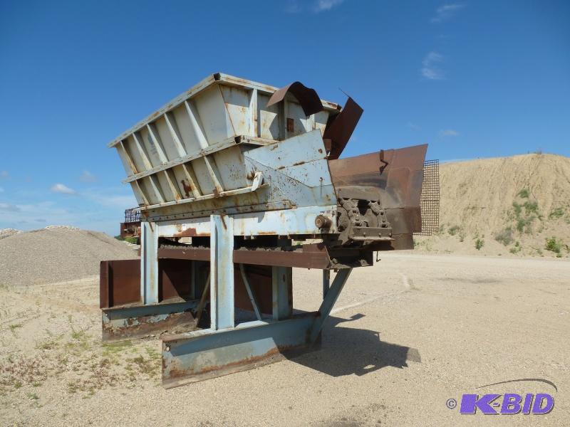 Hills Material Company slat ConveyorHopper ...