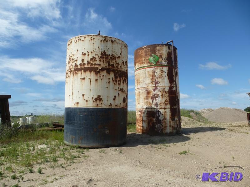Butler Fuel Storage Tanks 2nd Tank on right ...