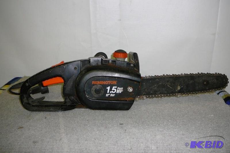 lot 19 image: Remington Chain Saw 1.5 hp 12" Bar 120 V...