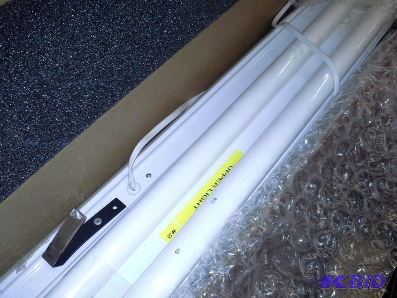 Fluorescent lights
