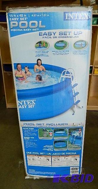 New Intex Pool  easy set up. 15 x 42&quot....