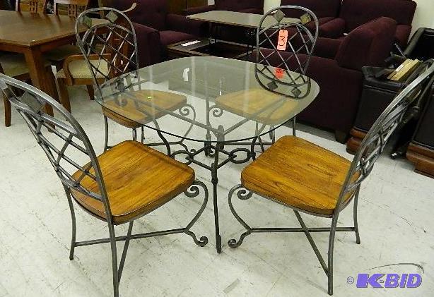 Dining room table set (5) pc set  wood chair...