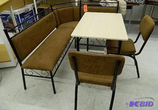 Dining Set (4) pc set. (1) L-shaped bench , (...