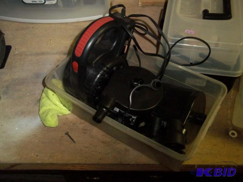 lot 180 image: 3 air inflaters