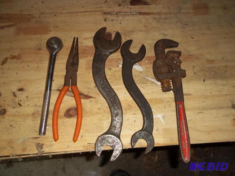 lot 214 image: ratchet, needle nose, 2 antique wrenches, crecent wrench and pipe wrench