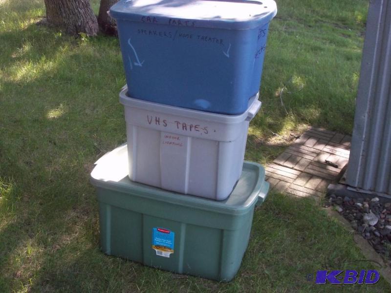 lot 278 image: 3 plastic totes with lids