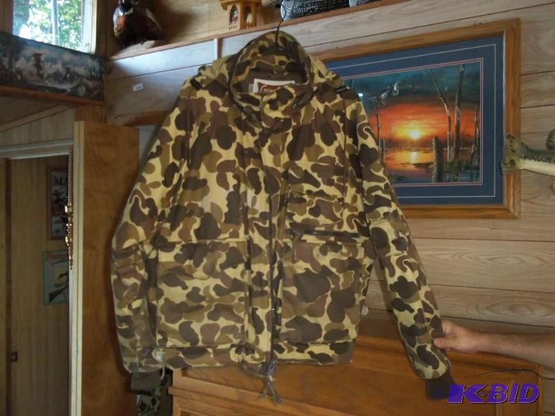 lot 340 image: L Game Hide camo winter jacket