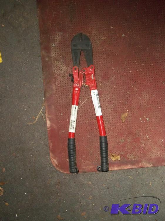 lot 78 image: bolt cutter