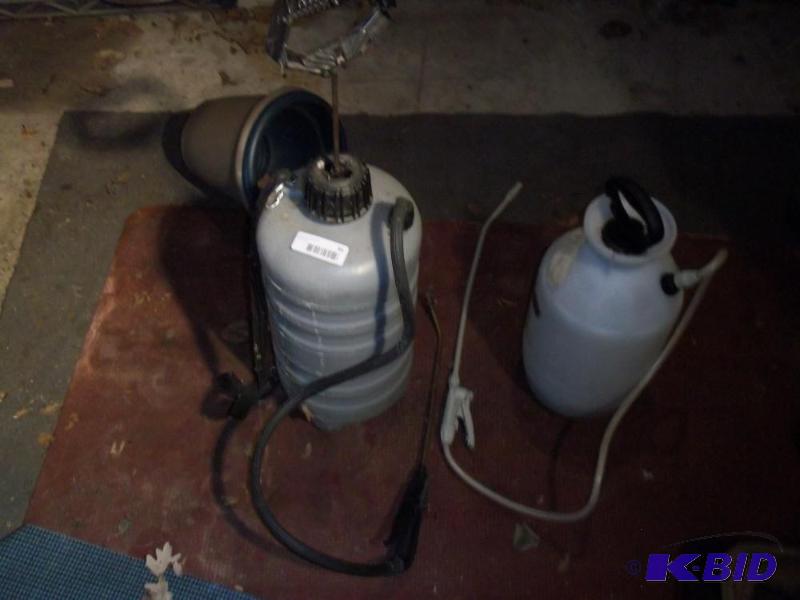 lot 94 image: Lawn sprayers