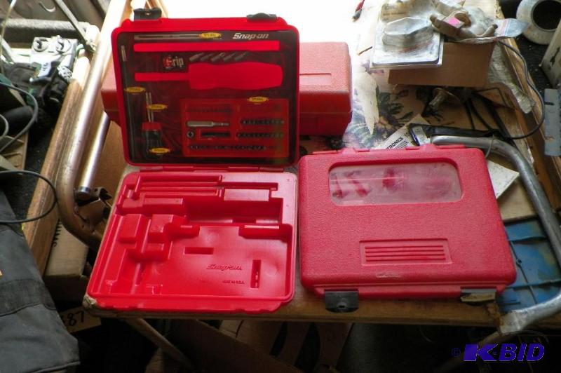 lot 1012 image: 2 Snap-on PB146 Case Case Only