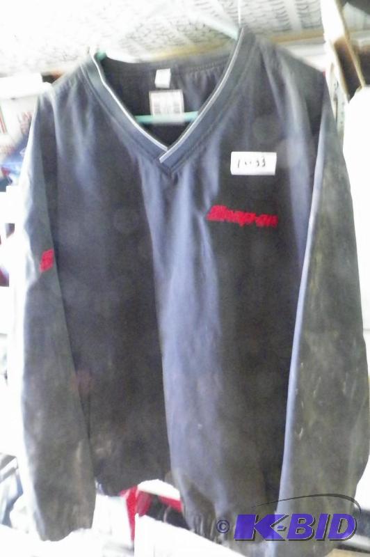 lot 1033 image: Snap-on Mens XL Wind Jacket