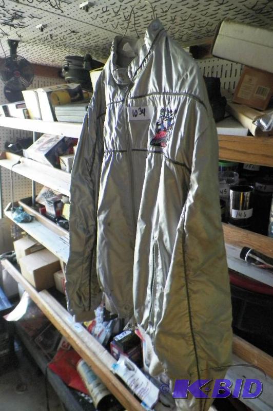 lot 1034 image: Snap-on Mens Large Racing Jacket