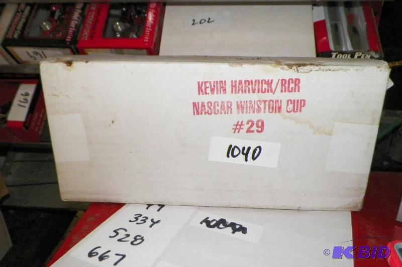 lot 1040 image: Kevin Harvick factory Sealed Snap-on Clock