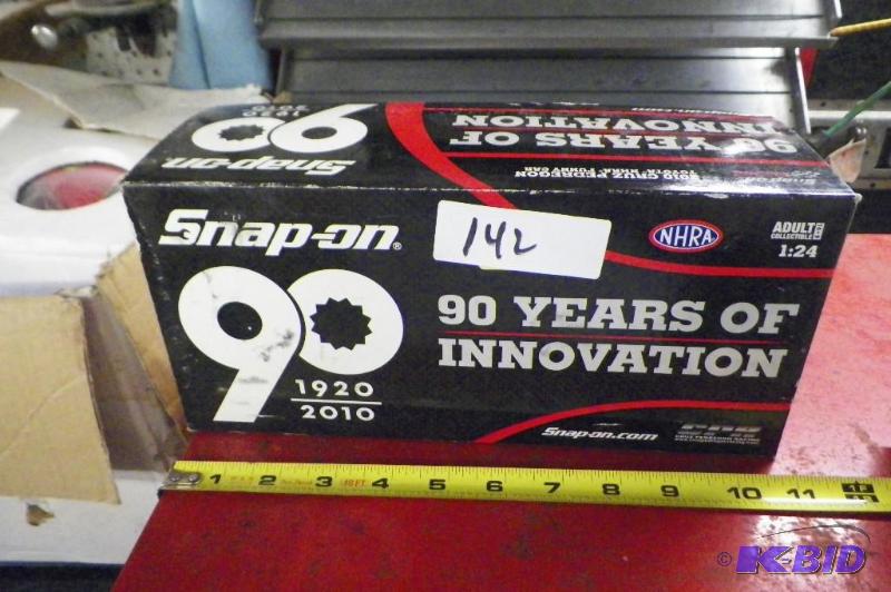 lot 142 image: Snap-on 2010 Cruz Pedregon Toyota Funny Car