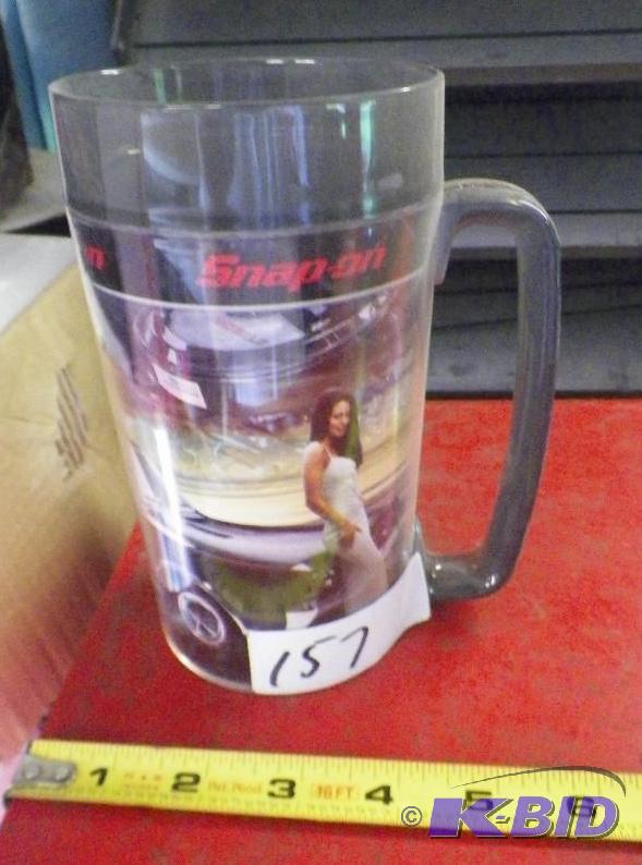 lot 157 image: Snap-on Girlie Mug 2006