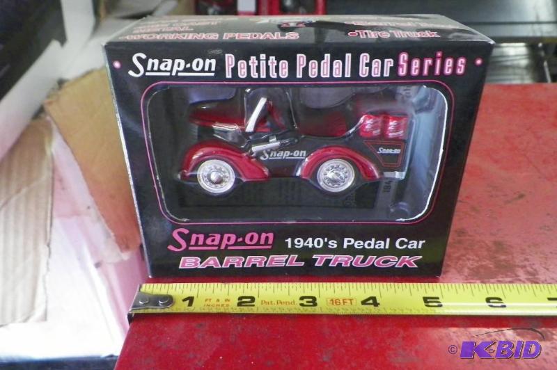 snap on pedal car