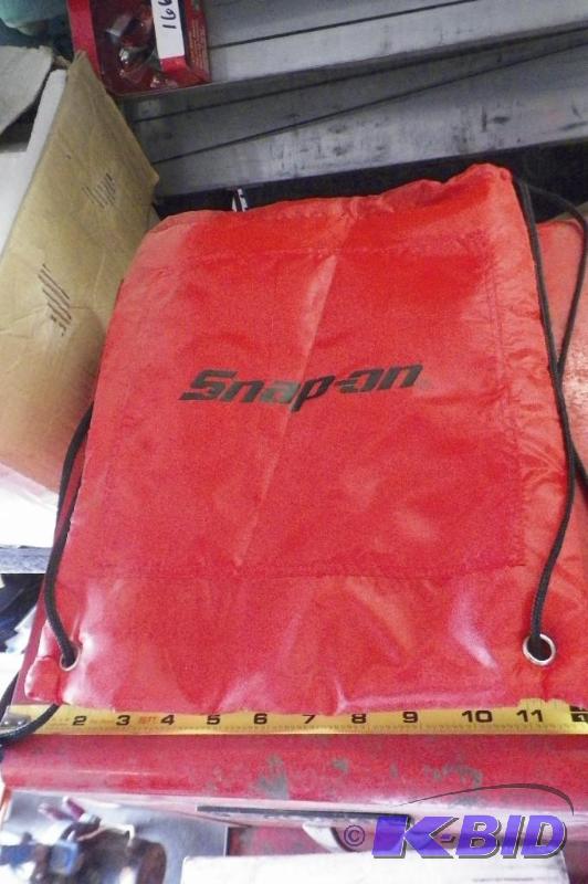 lot 177 image: Snap-on Drawstring Backpack