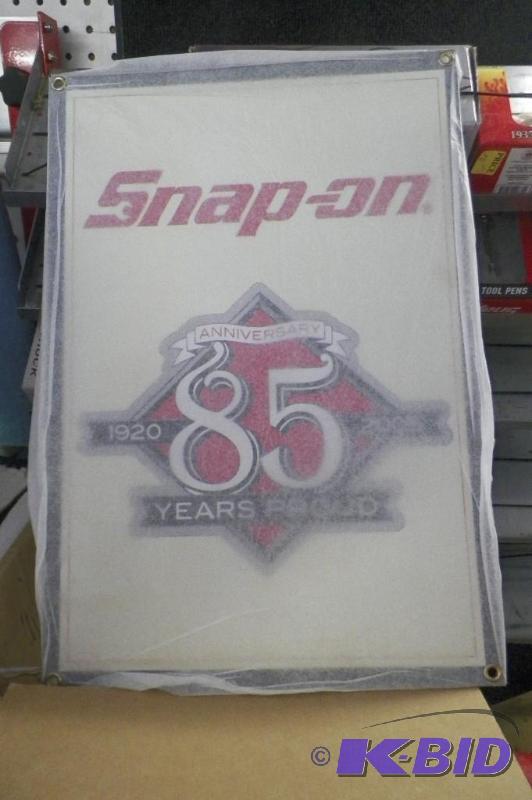 lot 185 image: Snap-on Porcelain Sign 12 x 17 Comes in Original Box Still has Tissue Over Sign
