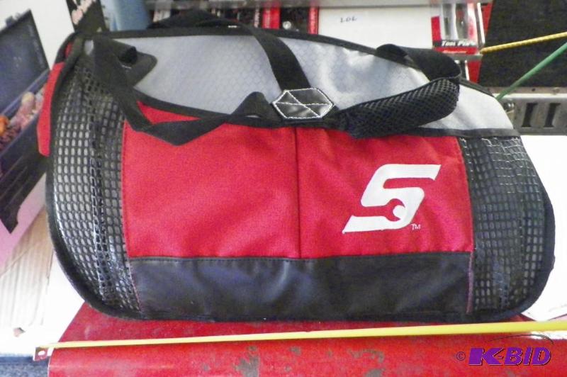 lot 221 image: Snap-on Glo-Mad Street Rod Tool Bag