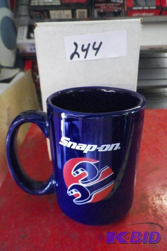 lot 244 image: Snap-on Blue Coffee Mug in Box