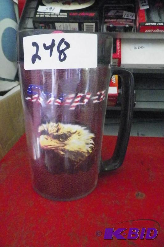 lot 248 image: Snap-on Girlie Mug
