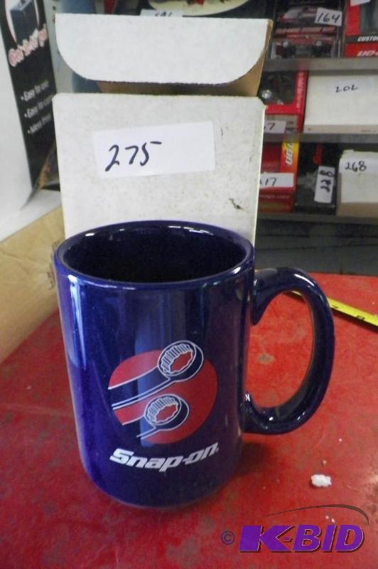 lot 275 image: Snap-on Blue Coffee Mug in Box